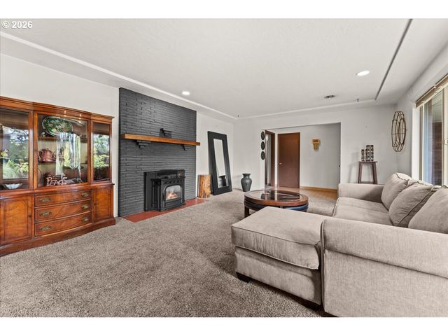 9025 Se 42ND Ave, Milwaukie, OR 97222