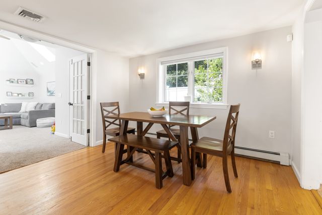 4 Fern St, Natick, MA 01760