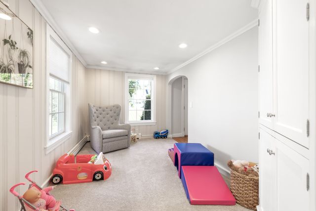 4 Fern St, Natick, MA 01760