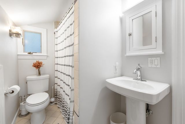4 Fern St, Natick, MA 01760