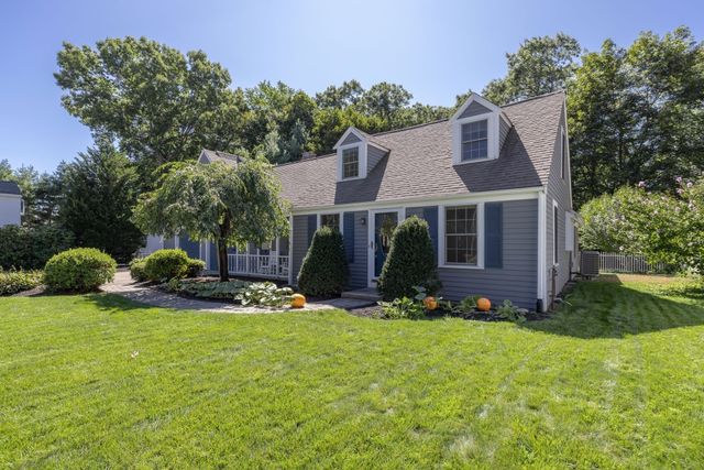 4 Fern St, Natick, MA 01760