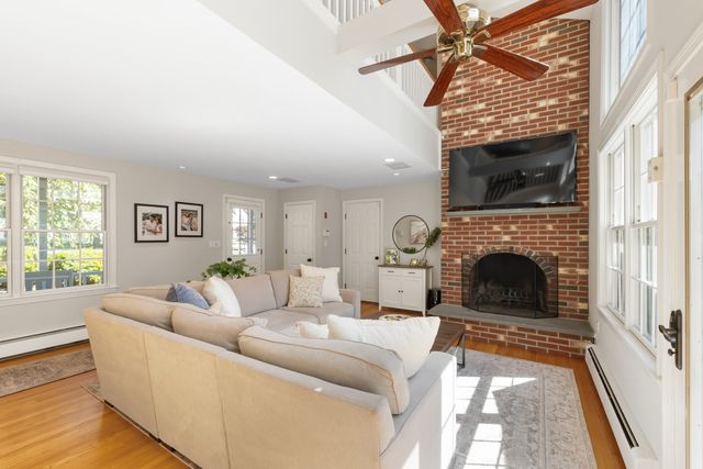 4 Fern St, Natick, MA 01760