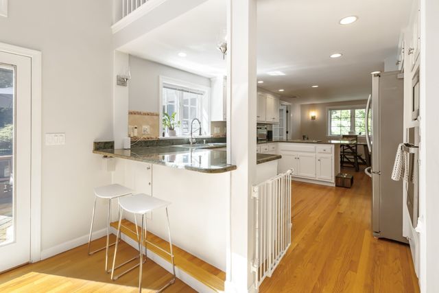 4 Fern St, Natick, MA 01760