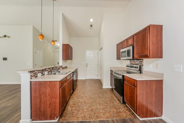 159 Old Tree Road, Goose Creek, SC 29445