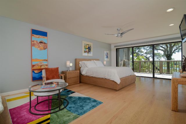 26 River Bluff Ln, Carmichael, CA 95608