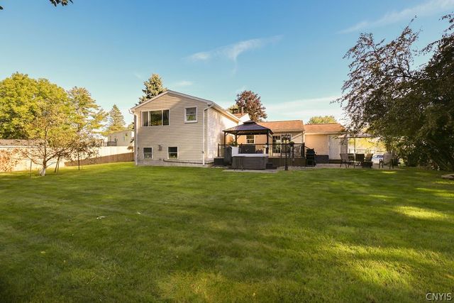 8469 Partridge Way, Clay, NY 13041
