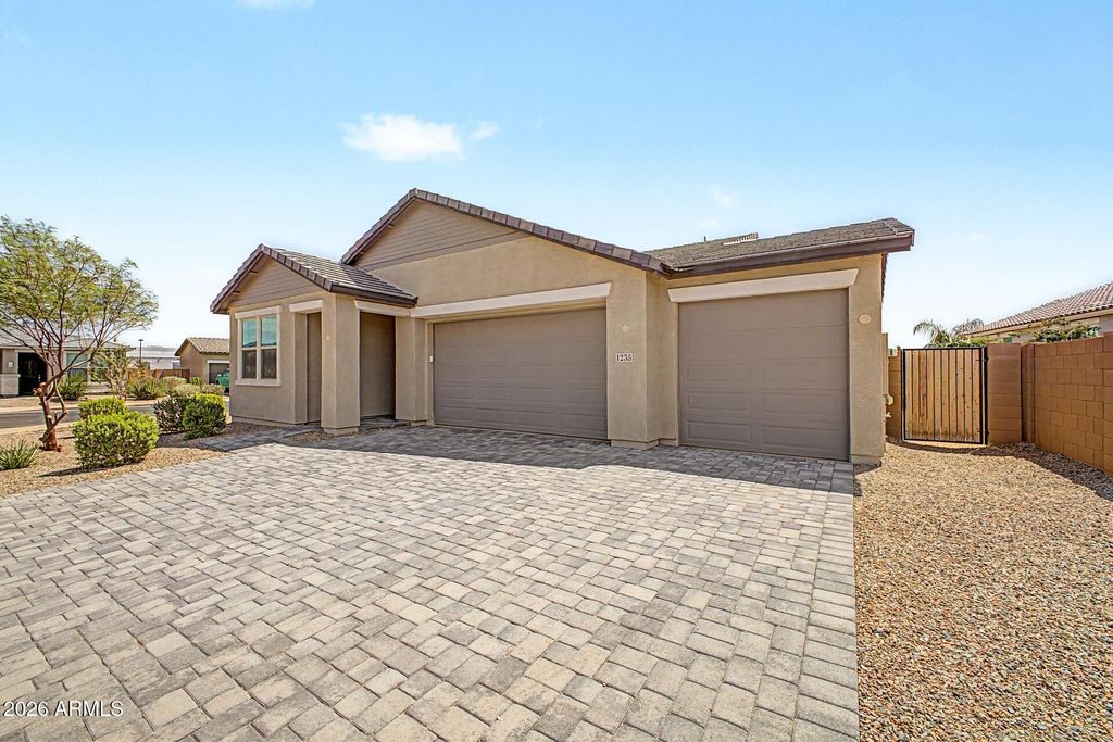 1235 E VEKOL Street, Casa Grande, AZ 85122 — photo 2