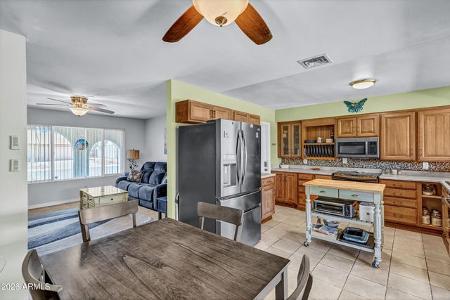 2302 W MCNAIR Street, Chandler, AZ 85224