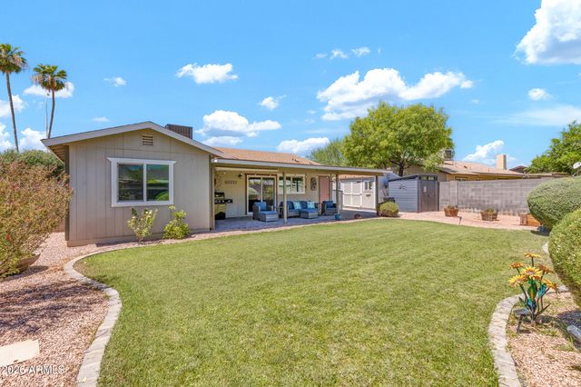 2302 W MCNAIR Street, Chandler, AZ 85224
