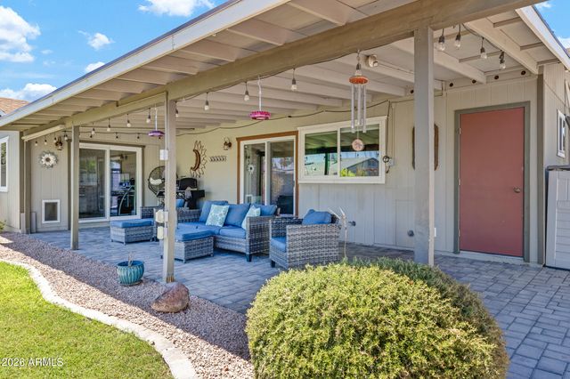2302 W MCNAIR Street, Chandler, AZ 85224
