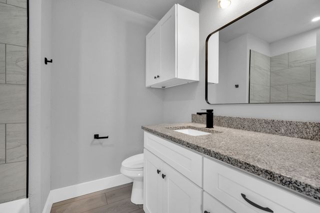 216 Laura Drive, Burleson, TX 76028