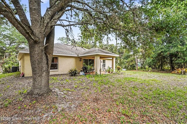 1563 Hamilton Avenue SW, Palm Bay, FL 32908