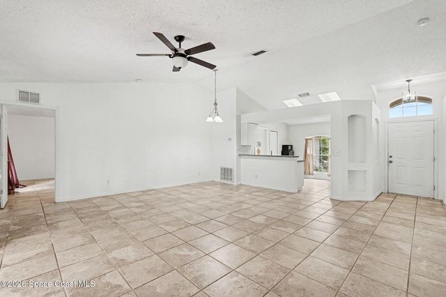 1563 Hamilton Avenue SW, Palm Bay, FL 32908