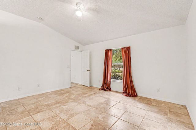 1563 Hamilton Avenue SW, Palm Bay, FL 32908