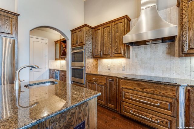 432 Redland Dr, Spring Branch, TX 78070