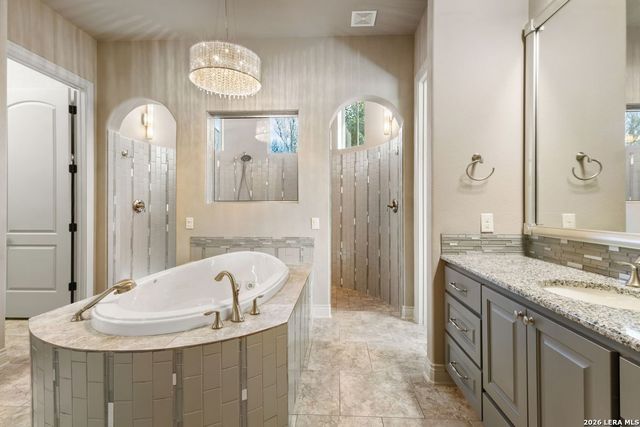 432 Redland Dr, Spring Branch, TX 78070