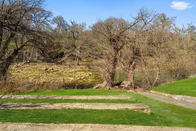 432 Redland Dr, Spring Branch, TX 78070