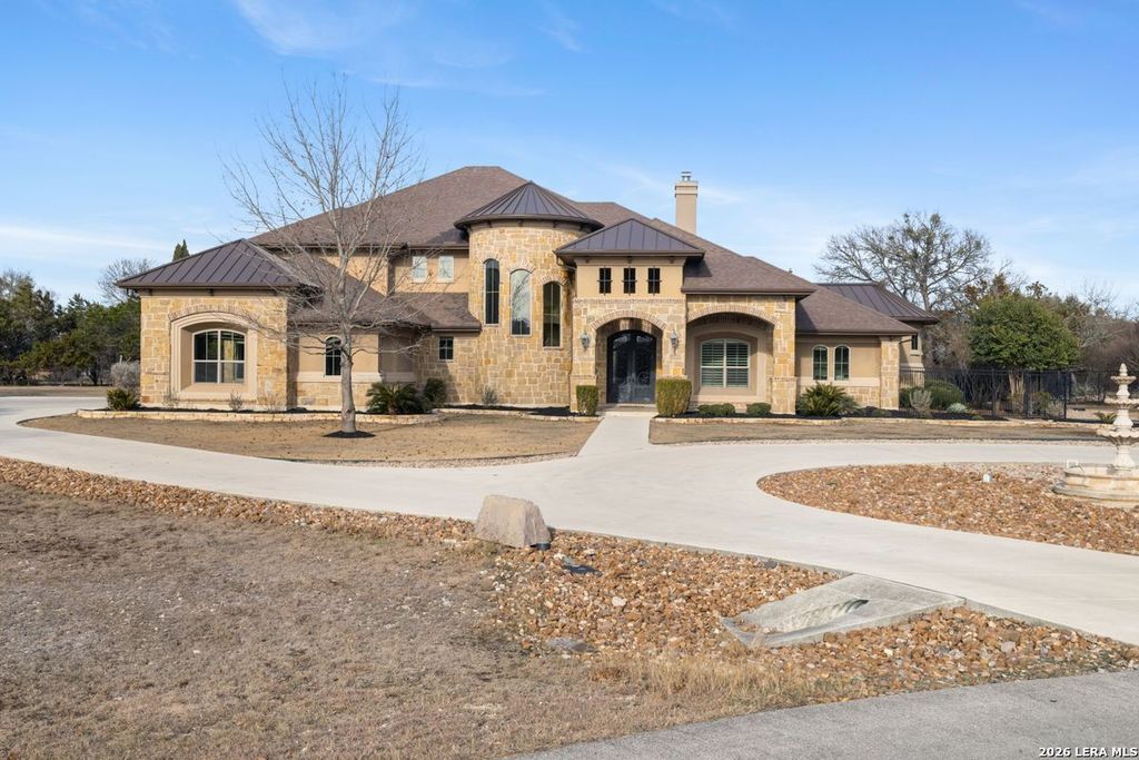 432 Redland Dr, Spring Branch, TX 78070