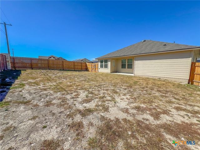 100 Taggart Trail, Jarrell, TX 76537