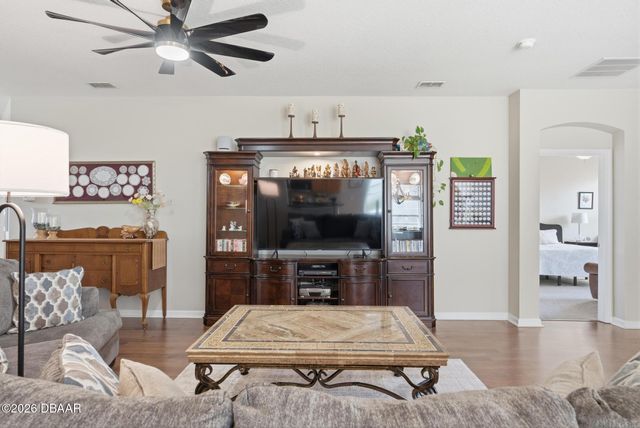 207 Coleton Lane, Deland, FL 32724