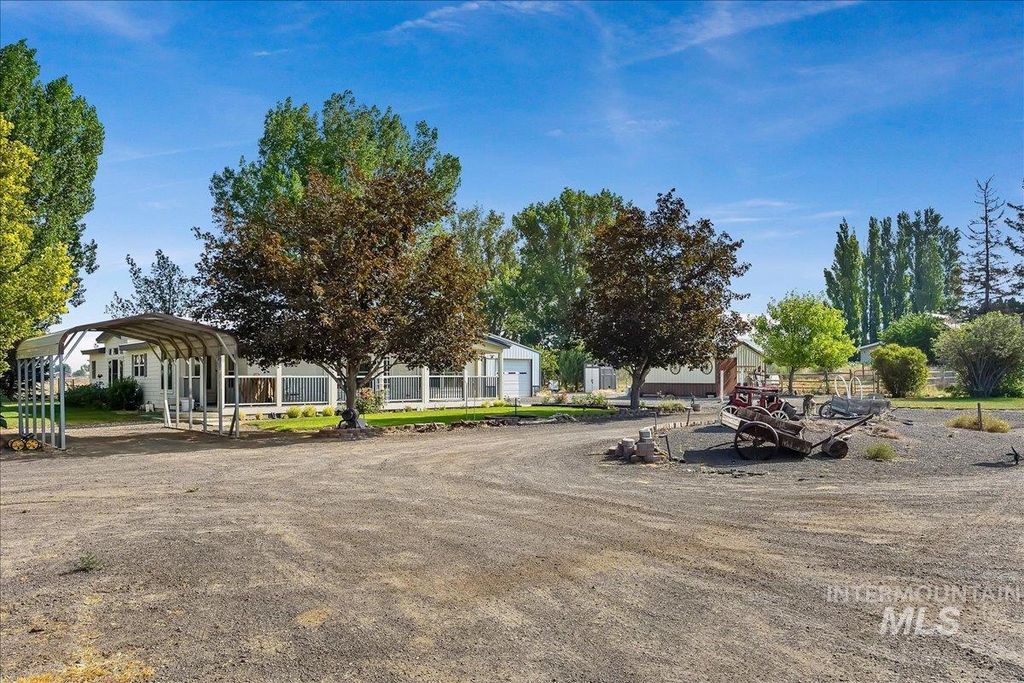 2048 E 3050 S, Wendell, ID 83355 photo 3