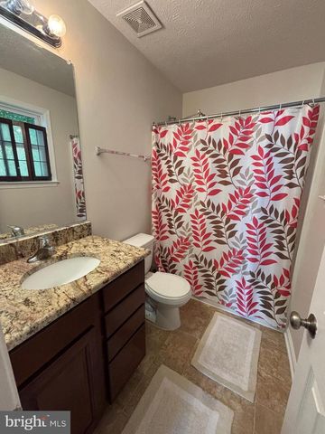 419 LATANE DR, Colonial Beach, VA 22443