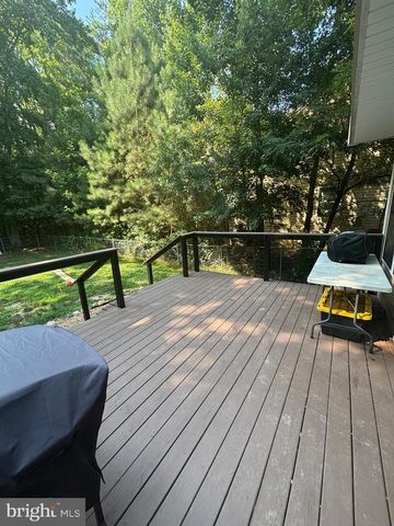 419 LATANE DR, Colonial Beach, VA 22443