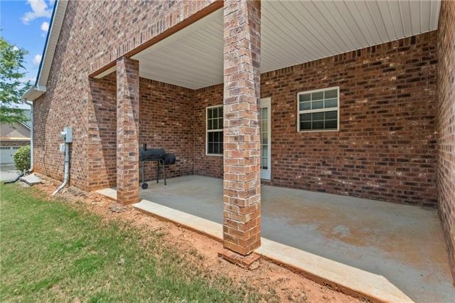 424 Buckboard Lane, Locust Grove, GA 30248
