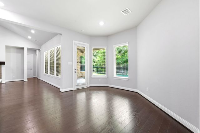 2021 Green Terrace Lane, Pinehurst, TX 77362