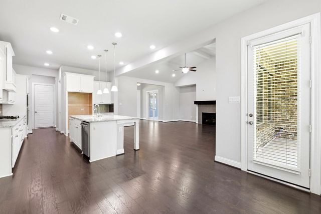 2021 Green Terrace Lane, Pinehurst, TX 77362