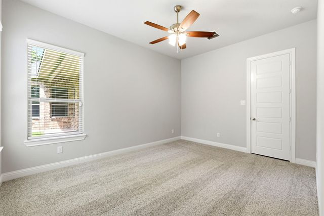 2021 Green Terrace Lane, Pinehurst, TX 77362