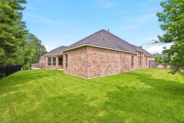 2021 Green Terrace Lane, Pinehurst, TX 77362