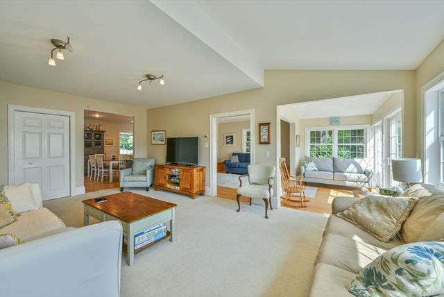 261 Thompson Road, Webster, MA 01570