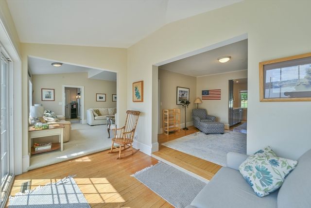261 Thompson Road, Webster, MA 01570