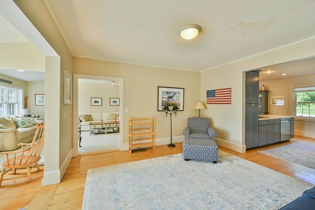 261 Thompson Road, Webster, MA 01570
