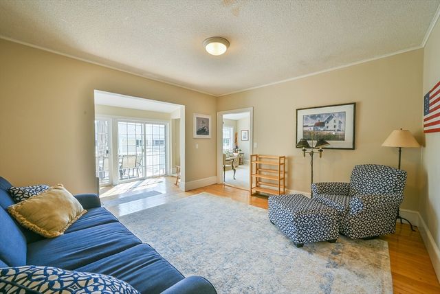 261 Thompson Road, Webster, MA 01570