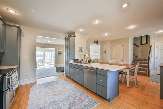261 Thompson Road, Webster, MA 01570