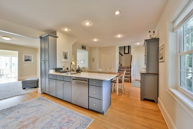 261 Thompson Road, Webster, MA 01570