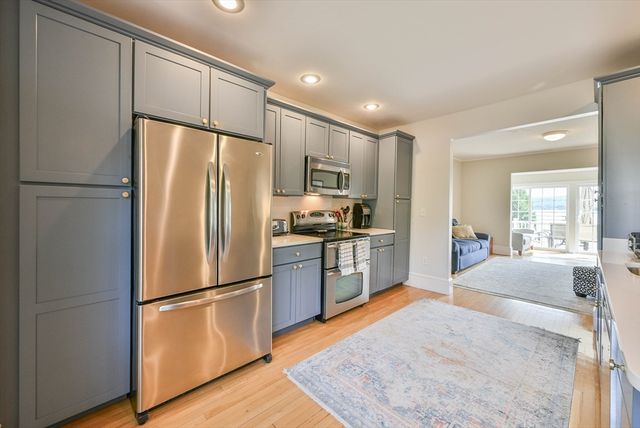 261 Thompson Road, Webster, MA 01570