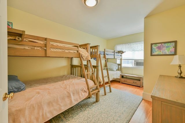 261 Thompson Road, Webster, MA 01570