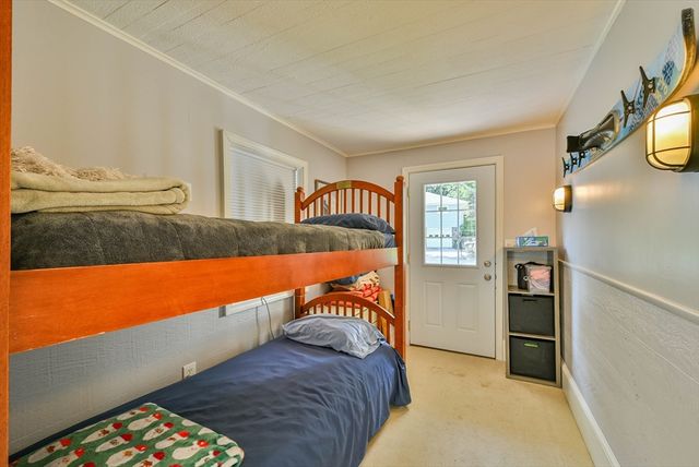 261 Thompson Road, Webster, MA 01570
