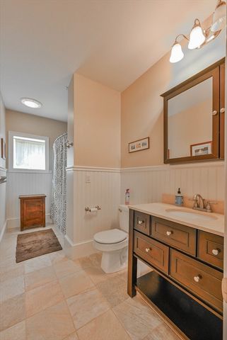 261 Thompson Road, Webster, MA 01570