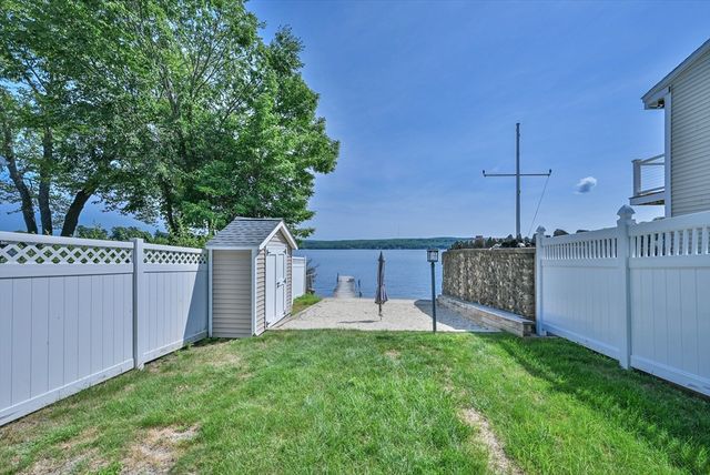 261 Thompson Road, Webster, MA 01570