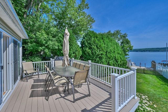 261 Thompson Road, Webster, MA 01570