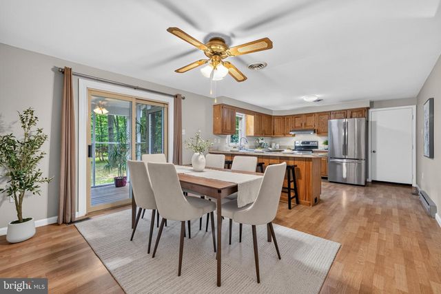 10820 GAMBRILL PARK RD, Frederick, MD 21702