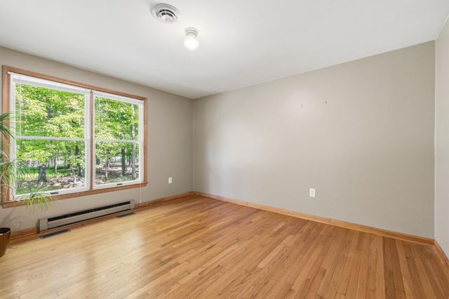 10820 GAMBRILL PARK RD, Frederick, MD 21702