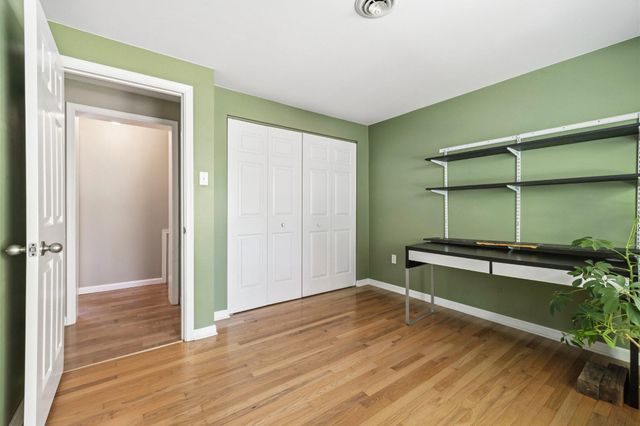 10820 GAMBRILL PARK RD, Frederick, MD 21702