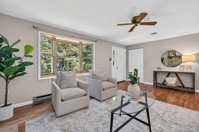 10820 GAMBRILL PARK RD, Frederick, MD 21702