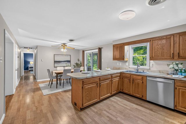 10820 GAMBRILL PARK RD, Frederick, MD 21702