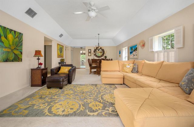 101 W Park Shores Circle 2, Indian River Shores, FL 32963